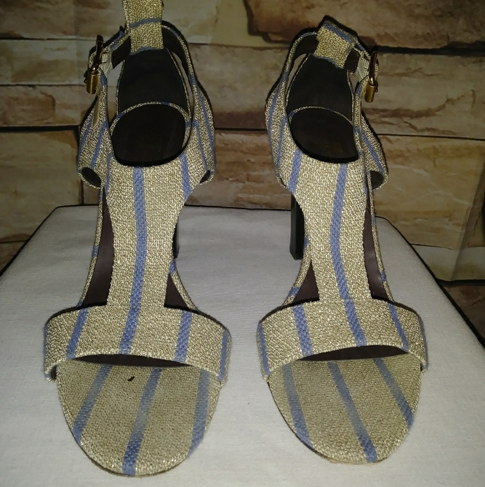 GORGEOUS Gold & blue striped T strap sandals Sz 10